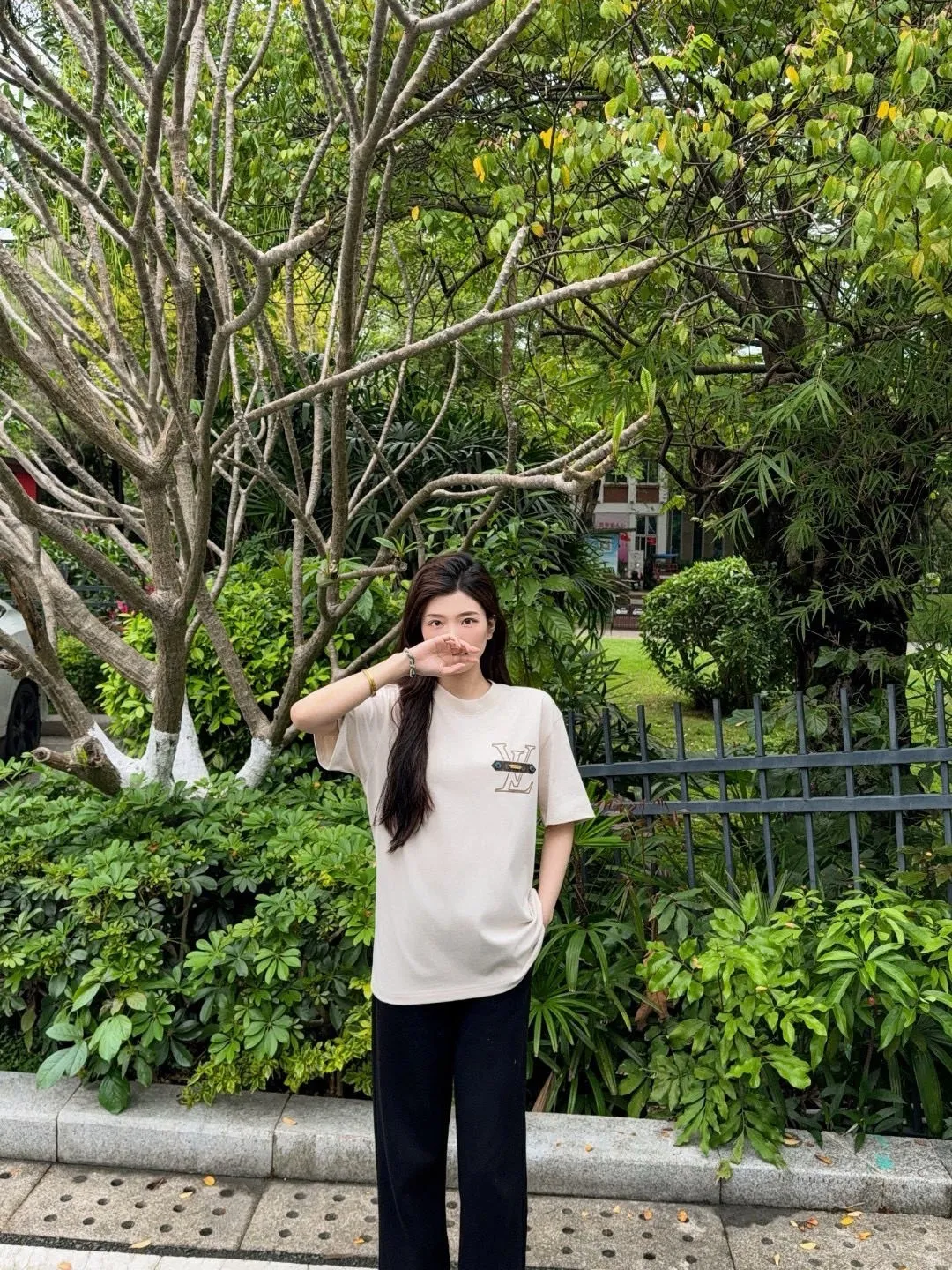 Louis Vuitton/Louis Vuitton 25ss chest letter printed presbyopia leather short sleeves